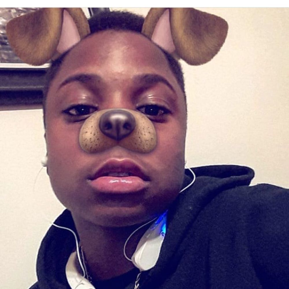 Meet your Posher, Laron